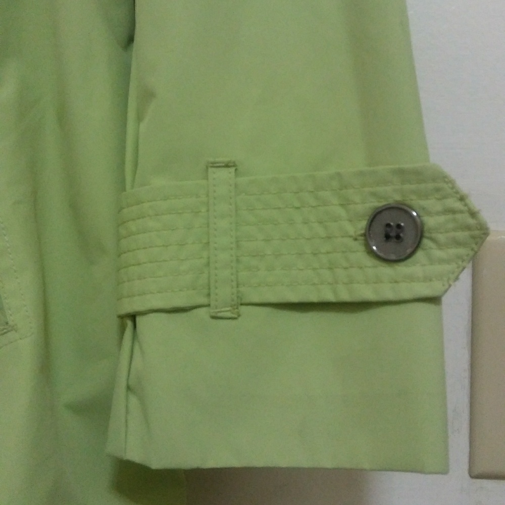 Faded Glory Rain Coat - Picture 4 of 6